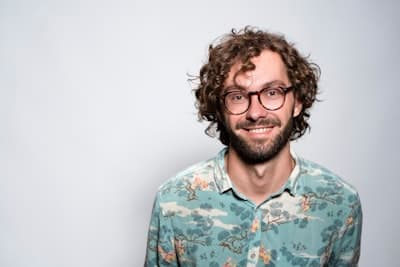 Priya Shankar, Science teacher